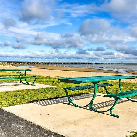 Sweetwater Hideaway - Blocks To Lake Erie! Port Clinton Ngoại thất bức ảnh